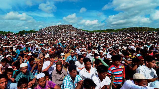 Thousands of Rohingya gather at Kutupalong camp of Ukhia in Cox`s Bazar on Sunday. Photo: Abdul Kuddus