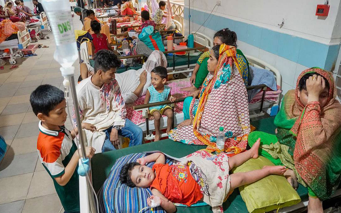 This recently taken photo from a hospital shows dengue patients undergoing treatments. Photo: UNB