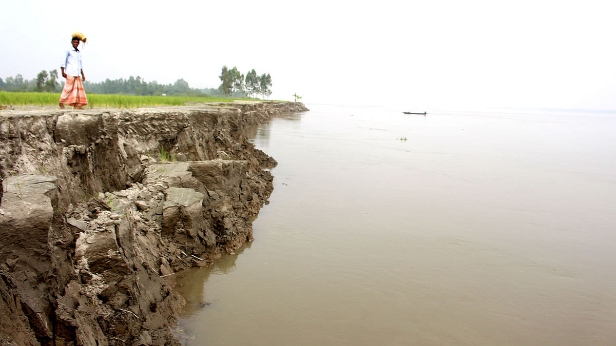 Nalsandhya village gradually goes under water gradually due to erosion of river Jamuna. Land and houses are gutted b7y the river every day. Shafiqul Islam took this photo from Nalsandhya in Sarishabari of Jamalpur on 9 September.