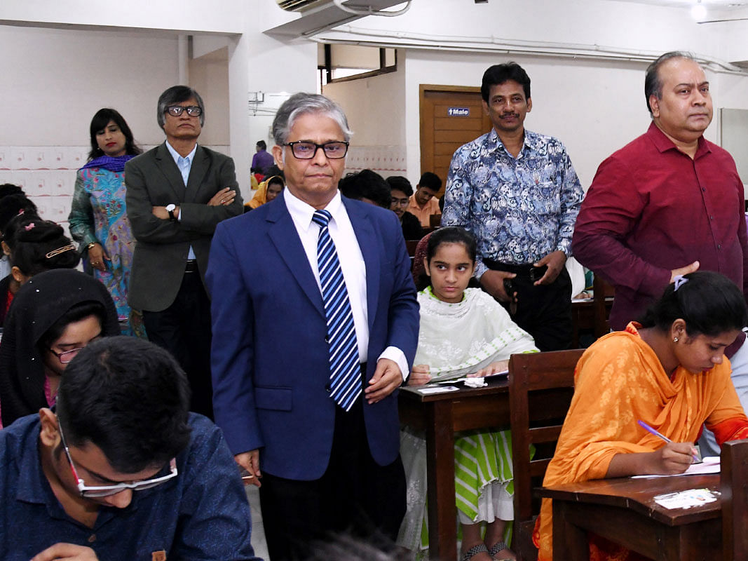 Dhaka University vice-chancellor Md Akhtaruzzaman visits examination hall. Photo: UNB