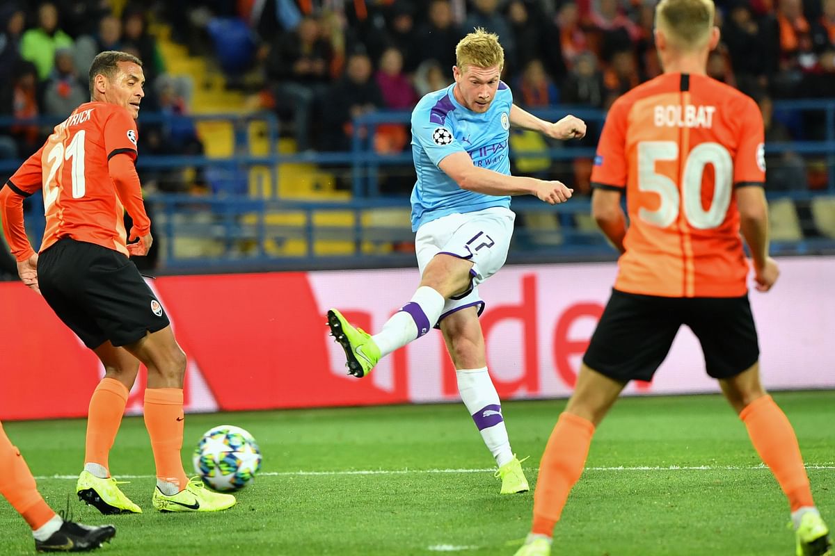 Manchester City`s Belgian midfielder Kevin De Bruyne shoots the ball during the UEFA Champions League Group C football match between FC Shakhtar Donetsk and Manchester City FC at the OSK Metalist stadium in Kharkiv on 18 September 2019. Photo: AFP
