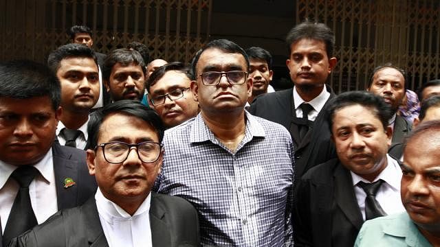 Jubo League central committee joint general secretary Mohiuddin Ahmed on 19 September files a case against BNP vice chairman Shamsuzzaman Dudu with the court of Dhaka metropolitan magistrate on charge of issuing death threat to prime minister Sheikh Hasina. Photo: Dipu Malakar