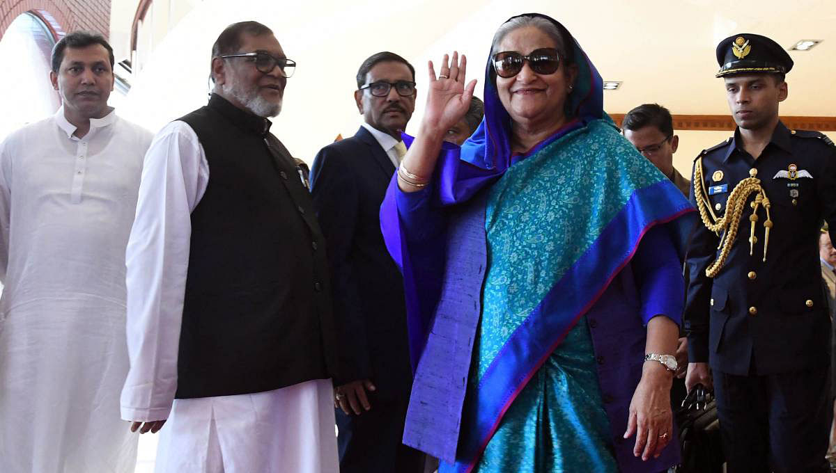 Prime minister Sheikh Hasina left on Friday for New York. Photo: UNB
