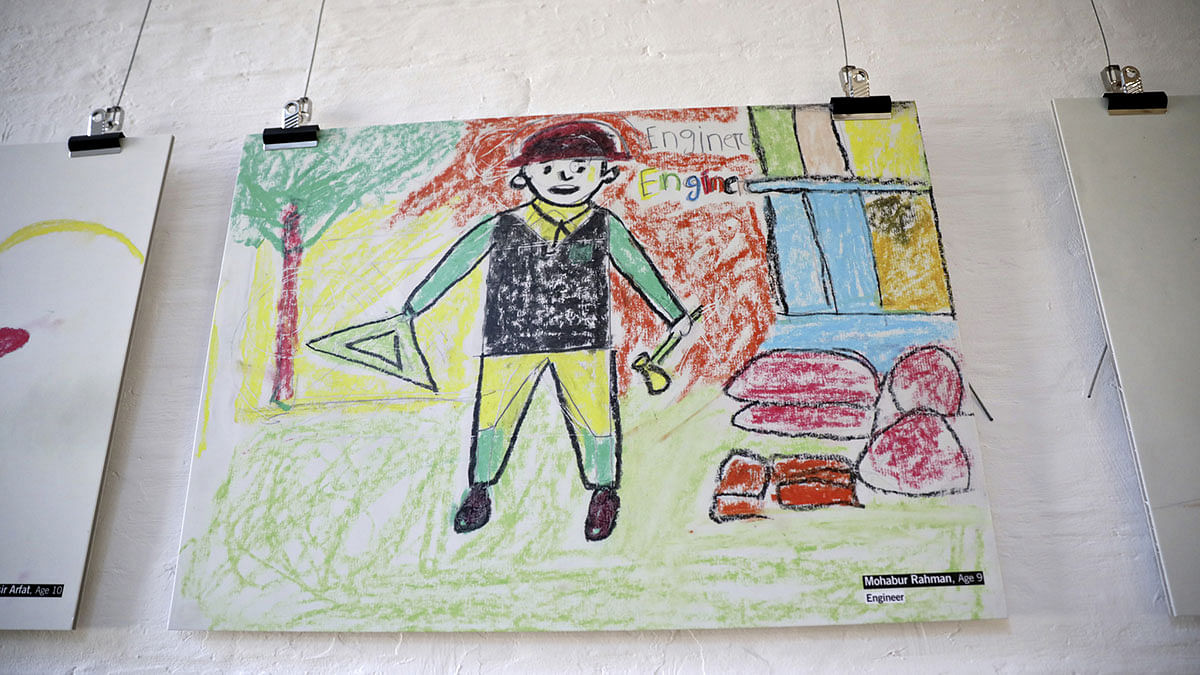 A 10-year-old has drawn a plane, depicting his hopes of becoming a pilot so that he can visit his father in Malaysia, where he lives as a refugee.Photo: Collected