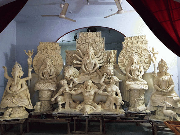 Durga idols require final touches from artistes on 27 September, 2019 ahead of Durga Puja celebrations. Photo: Rajiul Islam