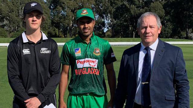 Akbar Ali (M) during the toss. Photo taken from New Zealand cricket board`s website