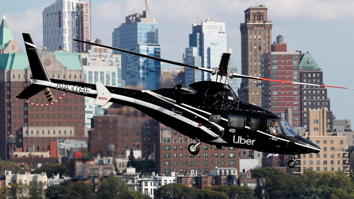 A helicopter operated by Uber Copter, a new service by the ride-sharing company Uber, in Manhattan in New York. Photo: Reuters