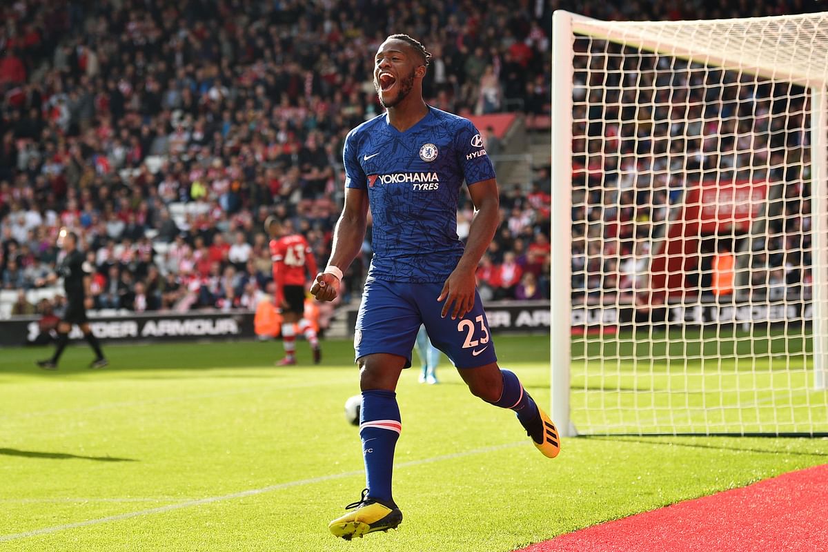 Chelsea`s Belgian striker Michy Batshuayi celebrates after scoring their fourth goal during the English Premier League football match between Southampton and Chelsea at St Mary`s Stadium in Southampton, southern England on 6 October, 2019. Photo: AFP