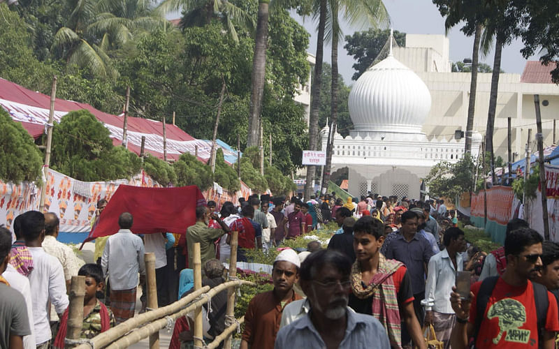 Lalon Akhra. Photo UNB