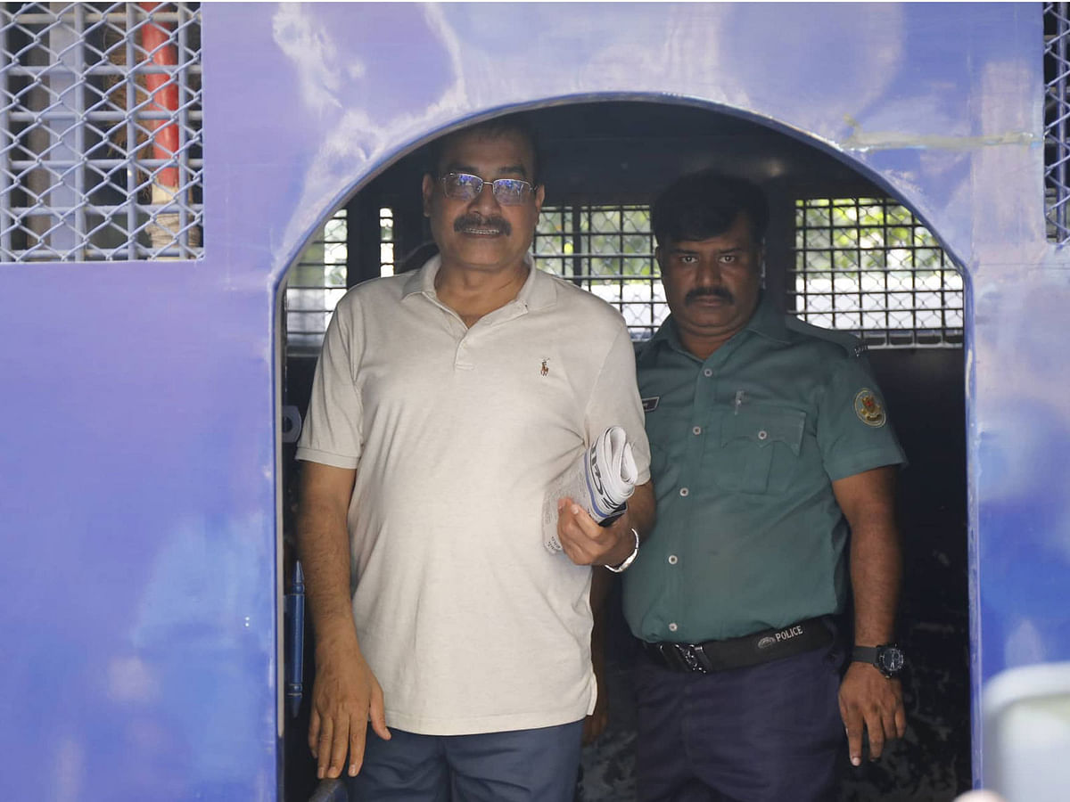 BNP joint secretary general and MP elected from Chapainawabganj sadar Harun-ur Rashid is being sent to the jail from the metropolitan session judge court. Photo: Dipu Malakar