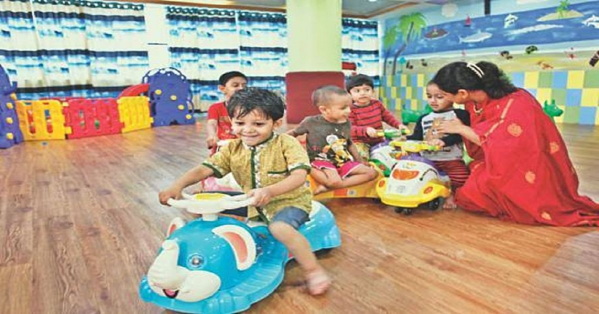 About 77 per cent of companies in Bangladesh are yet to offer childcare options for their employees, potentially preventing women from participating equally in the labour force, according to a survey of the International Finance Corporation (IFC). Photo: UNB