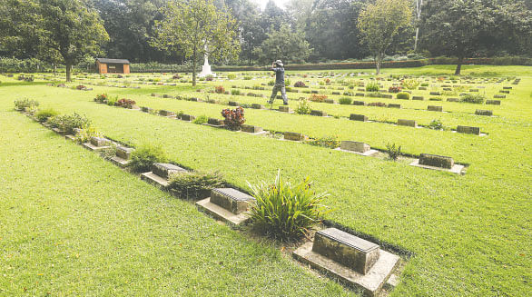 Chattogram war cemetery. Photo: Sowrav Das