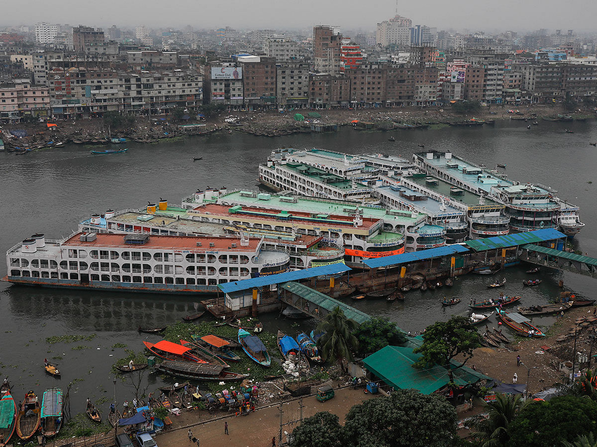 Launches anchored at Sadarghat terminal due to inclement weather ahead of cyclone Bulbul in Dhaka on 10 November 2019. Photo: Dipu Malakar