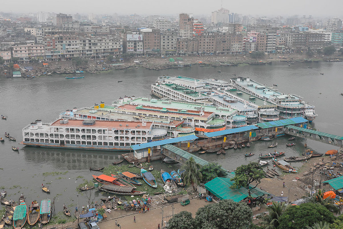 Launches anchored at Sadarghat terminal due to inclement weather ahead of cyclone Bulbul in Dhaka on 10 November 2019. Photo: Dipu Malakar