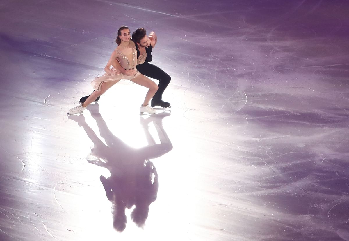 France`s Gabriella Papadakis (L) and Guillaume Cizeron perform in the gala exhibition at the Grand Prix of Figure Skating 2019/2020 NHK Trophy in Sapporo on 24 November 2019. Photo: AFP