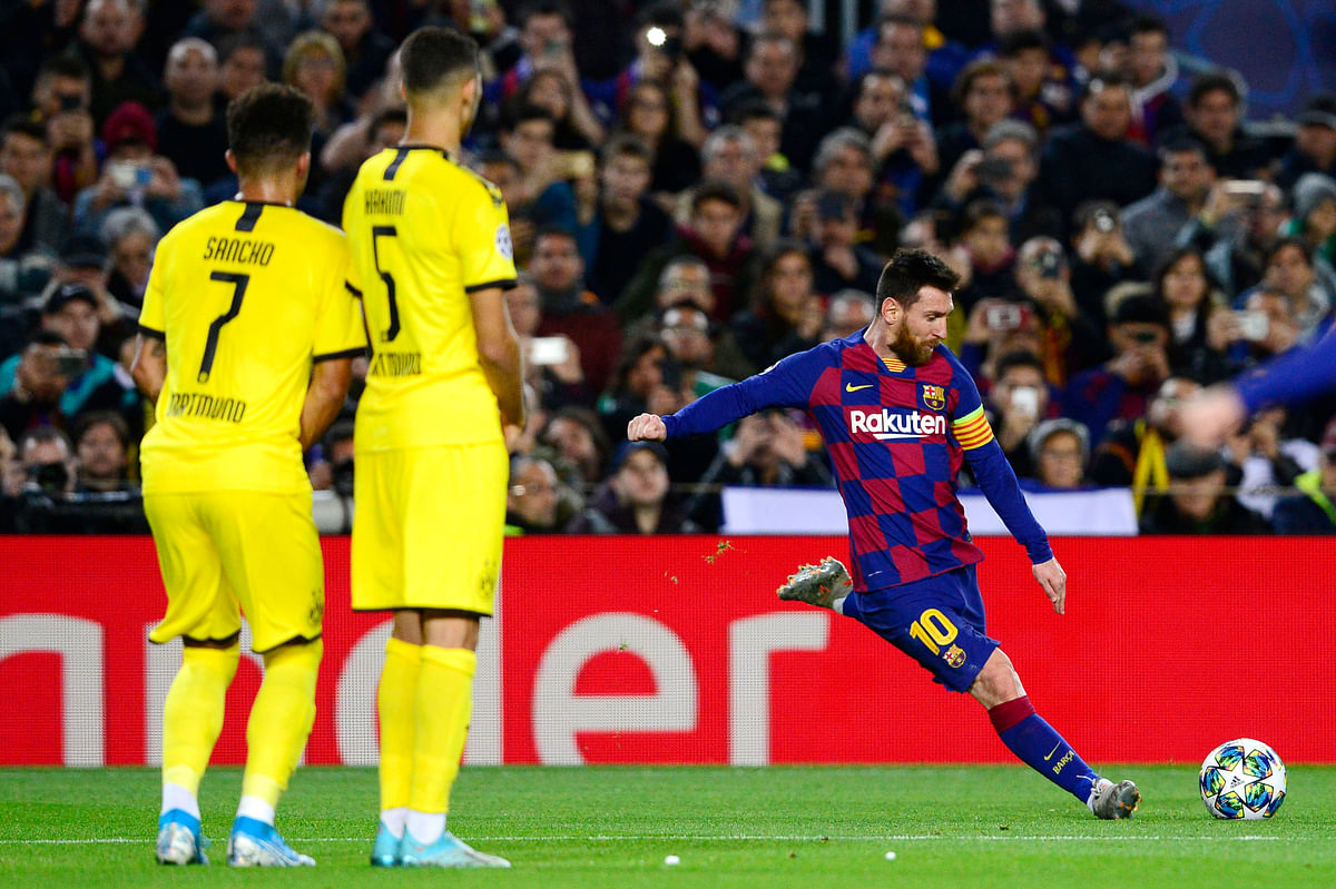 Barcelona`s Argentine forward Lionel Messi shoots following a foul during the UEFA Champions League Group F football match between FC Barcelona and Borussia Dortmund at the Camp Nou stadium in Barcelona, on 27 November 2019. Photo: AFP