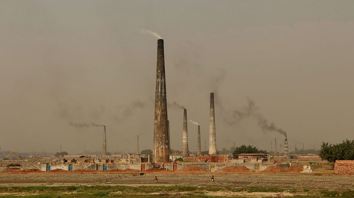 Air pollution worsened by illegal brick kilns. Photo: Prothom alo