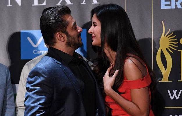 Bollywood actor Salman Khan (L) greets actress Katrina Kaif during a press conference ahead of the 18th International Indian Film Academy (IIFA) Festival, in New York City in 2017. Photo: AFP