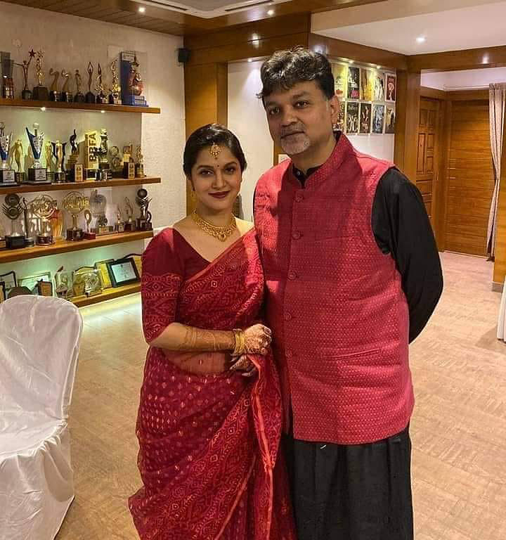 Mithila and Srijit pose for a photograph after getting married in Kolkata, India on 6 December, 2019. Photo: Facebook