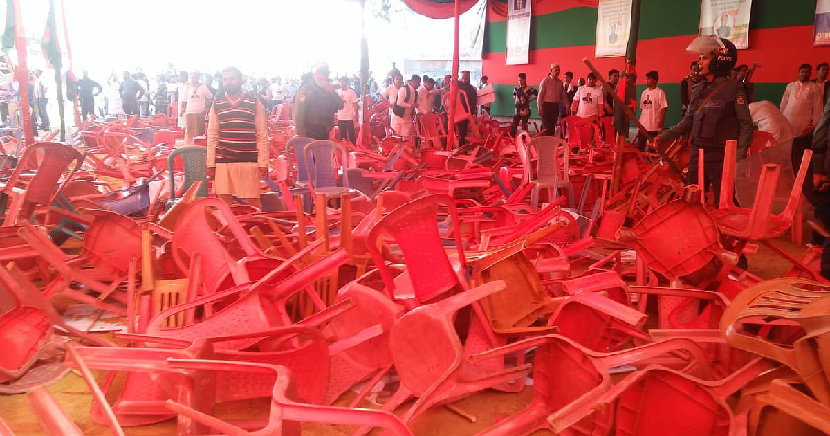 Vandalised chairs at at Laldighi ground during the Chattogram AL triennial council on Saturday. Photo: UNB