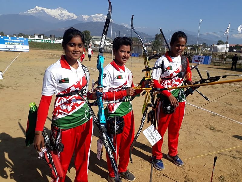 Bangladesh women`s recurve team members -- Eti Khatun, Mehnaz Aktar Monira. Photo: Bodiuzzaman