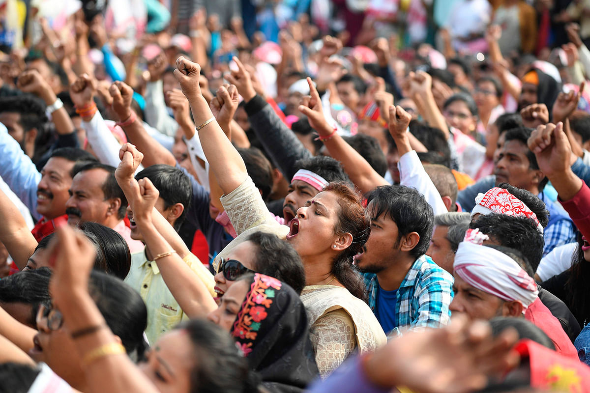 Demonstrators take part in a musical concert to protest against Citizen Amendment Act (CAB) in Guhawati on 15 December, 2019. Photo: AFP