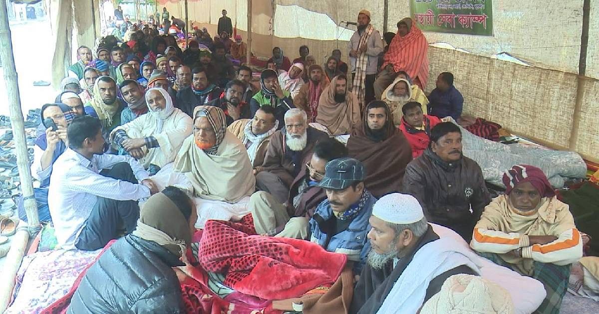 Jute mill workers stage hunger strike. UNB file photo