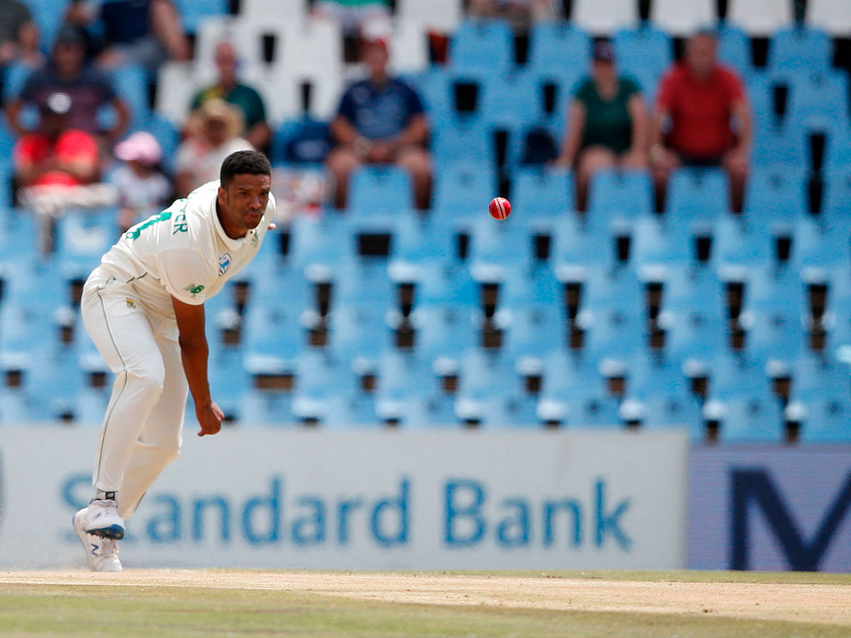 South Africa`s Vernon Philander delivers a ball to England`s Dom Sibley during the second day of the first Test cricket match between South Africa and England at The SuperSport Park stadium at Centurion near Pretoria on 27 December 2019. Photo: AFP