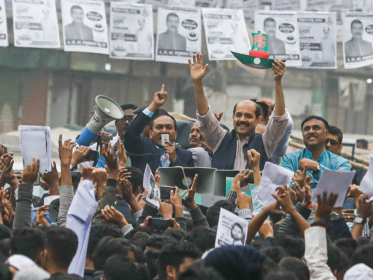 Atiqul Islam, Awami League nominated mayor aspirant in the upcoming Dhaka North City Corporation polls, campaigns at Dakkhinkhan in Dhaka on 12 January.  Photo: Dipu Malakar