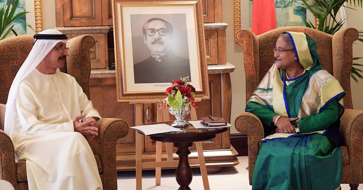 DP World chairman Sultan Ahmed bin Sulayem met prime minister Sheikh Hasina at her place of residence in Abu Dhabi on Monday. Photo: PID