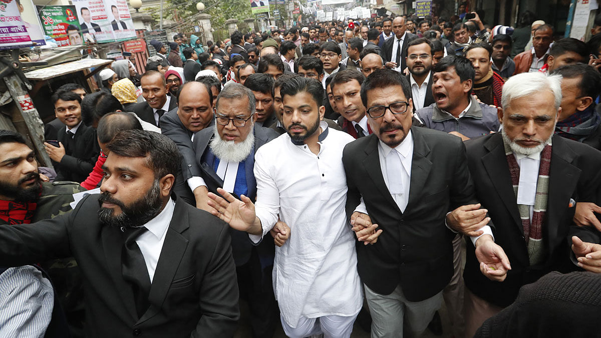 Ishraq Hossain, a Bangladesh Nationalist Party mayoral candidate for the upcoming Dhaka South City Corporation polls, campaigns at the judge court area in Old Dhaka on 12 January 2020. Photo: Sajid Hossain