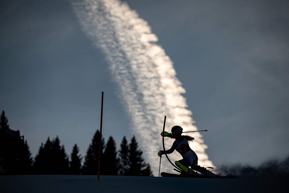 A skier competes in the women’s alpine skiing slalom of Lausanne 2020 Winter Youth Olympic Games on 14 January 2020 in les Diablerets resort in Ormont-Dessus. Photo: AFP