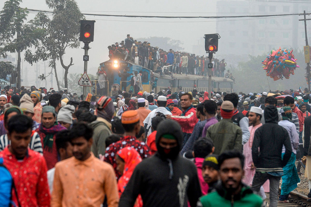 Muslim devotees arrive to take part in the annual Muslim gathering `Biswa Ijtema` in Tongi, some 30 kms north of Dhaka on 12 January 2020. AFP File Photo
