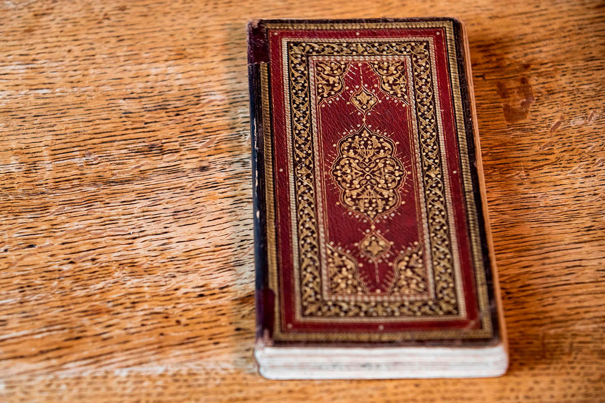 A picture taken on 16 January 2020 at the apartment of Dutch art crime investigator Arthur Brand in Amsterdam shows a rare 15th-century book of poems by Shams-ud-din Muhammad Hafiz`s `Divan`. Photo: AFP