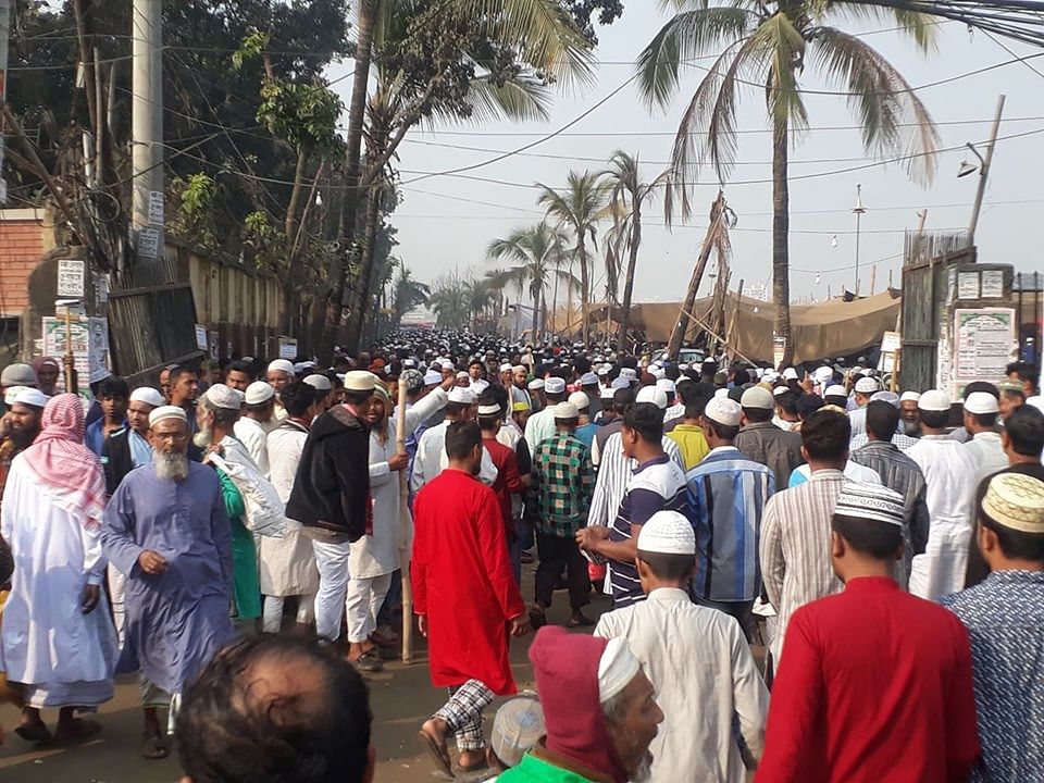 Devotees at Ijtema ground in Togi, Gazipur on 19 January 2020. Photo: Prothom Alo