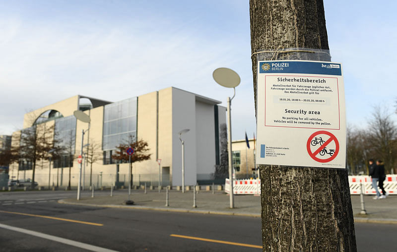 A general view of the Chancellery and a police message for no parking area, the host of the Libya summit in Berlin, Germany, on 18 January 2020. Photo: Reuters