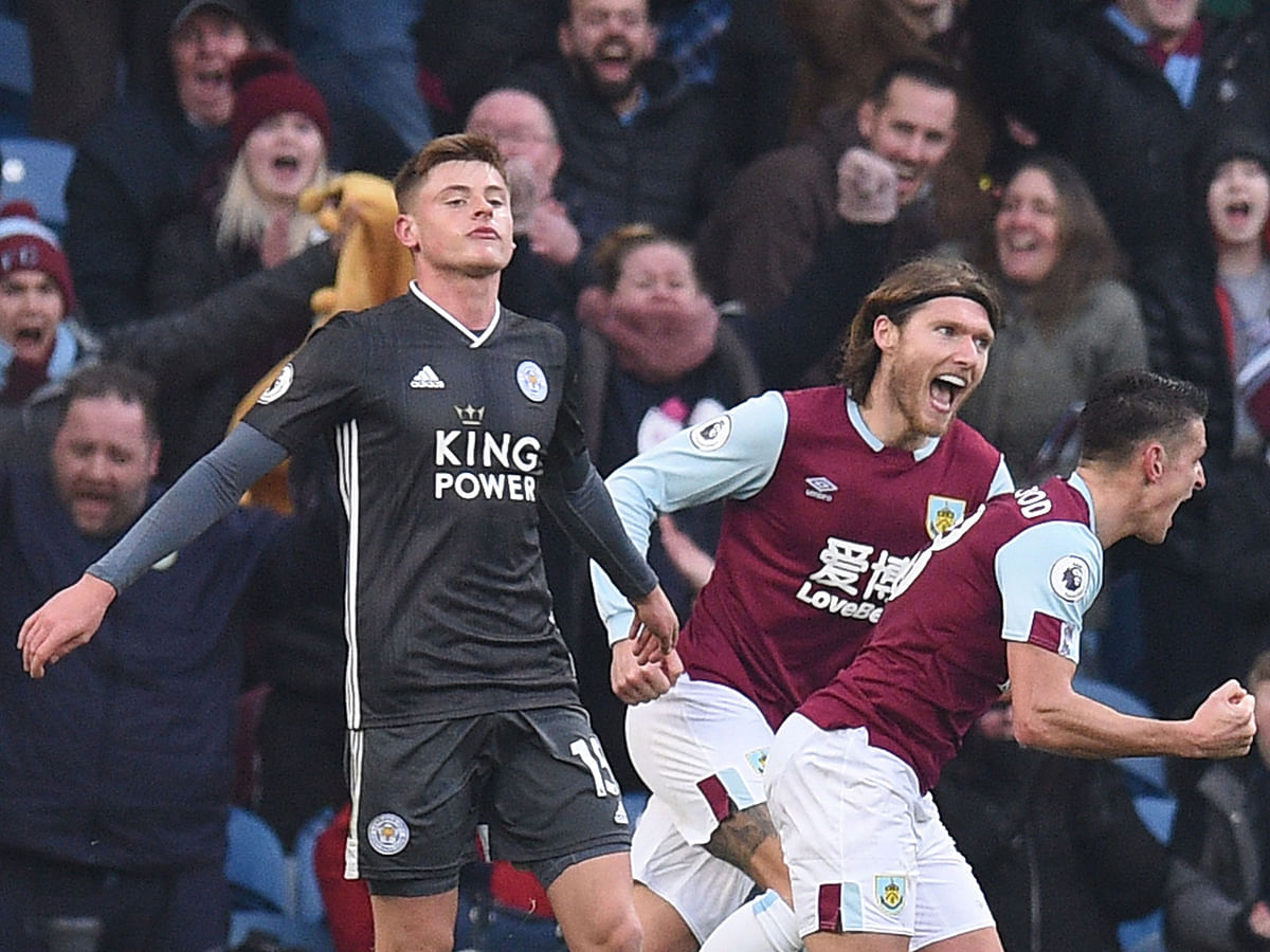 Burnley`s English midfielder Ashley Westwood (R) celebrates score their second goal as Leicester City`s English midfielder Harvey Barnes (L) reacts during the English Premier League football match between Burnley and Leicester City at Turf Moor in Burnley, north west England on 19 January, 2020. Photo: AFP