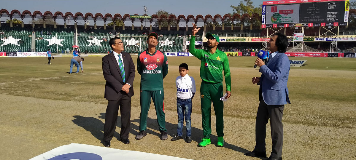 Bangladesh choose to bat in first T20I against Pakistan. Photo: Taken from the Twitter Handle Pakistan Cricket
