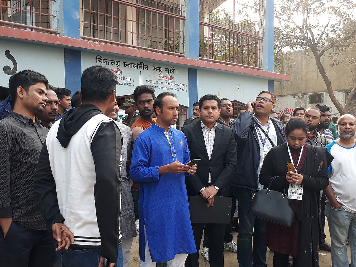 BNP nominated Dhaka North City Corporation mayoral candidate Tabith Awal at a polling centre on 1 February 2020. Photo: Prothom Alo
