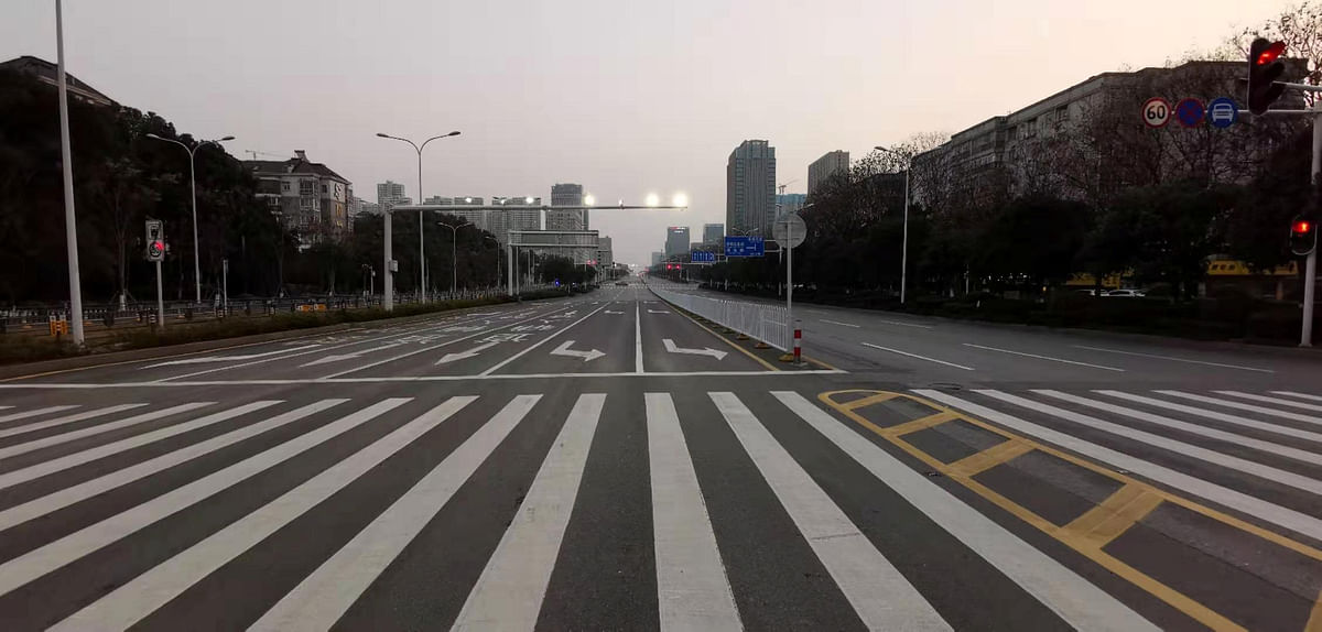 General view of empty roads in Wuhan City, China, 3 February, 2020. Photo: Reuters