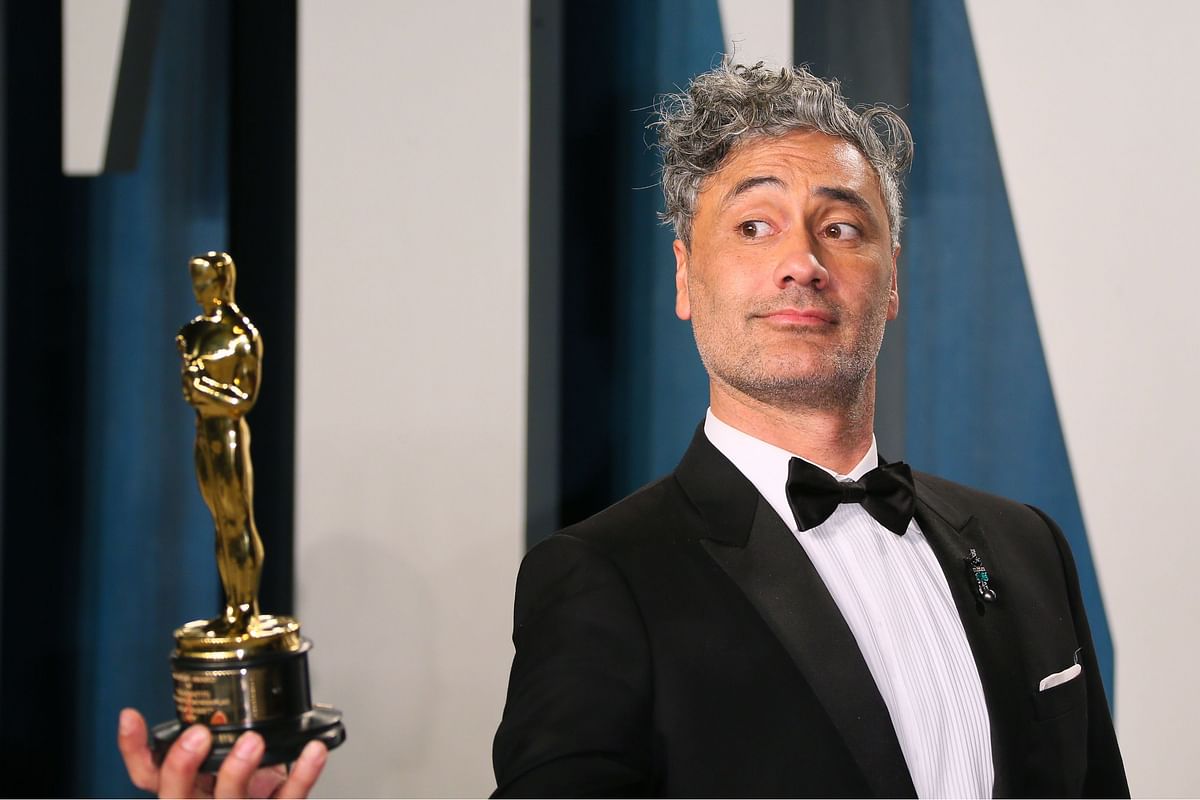New Zealand director-actor Taika Waititi poses with his award for Best Adapted Screenplay for `Jojo Rabbit` as he attends the 2020 Vanity Fair Oscar Party following the 92nd Oscars at The Wallis Annenberg Center for the Performing Arts in Beverly Hills on 9 February 2020. Photo: AFP