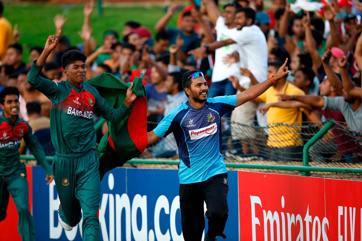 Bangladesh cricket players react after winning the ICC Under-19 World Cup cricket finals between India and Bangladesh at the Senwes Park, in Potchefstroom, on 9 February 2020. Photo: AFP