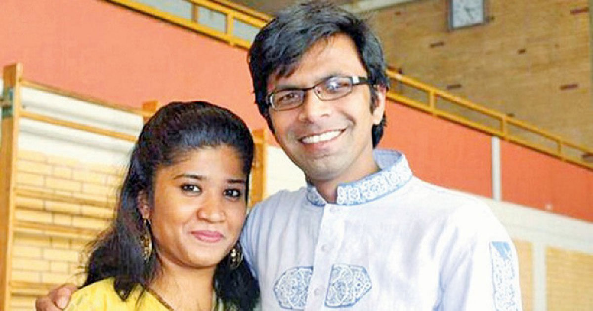 Sagar Sarowar (L) and his wife Meherun Runi. UNB File Photo