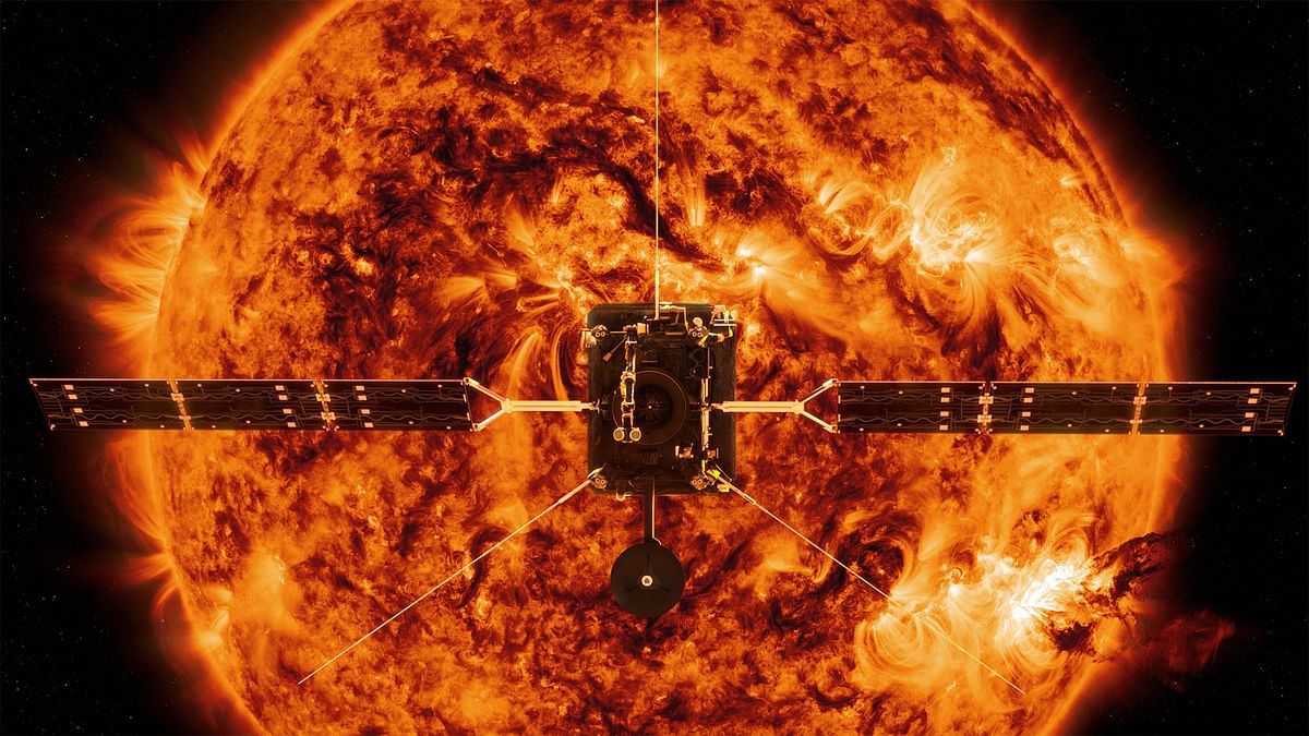 This file handout illustration image provided by NASA and obtained 3 February 2020 shows the Solar Orbiter. Photo: AFP