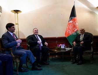 US secretary of state Mike Pompeo (C) meets with Afghan president Ashraf Ghani (R) during the Munich security conference in Munich on 14 February 2020 with US Secretary for Defence Mark Esper (L). Photo: AFP
