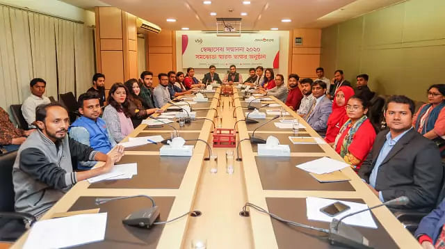VSO and Prothom Alo sign an MoU to award volunteers, voluntary organisations. Photo: Sajid Hossain