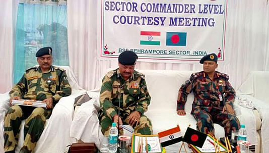 Rajshahi sector commander colonel Tuhin Masud led the BGB side while DIG of Berhampur BSF sector Kunal Mazumder was his counterpart in the meeting held at Sonaikandi frontier under Paba Upazila in Rajshahi. Photo: BSS