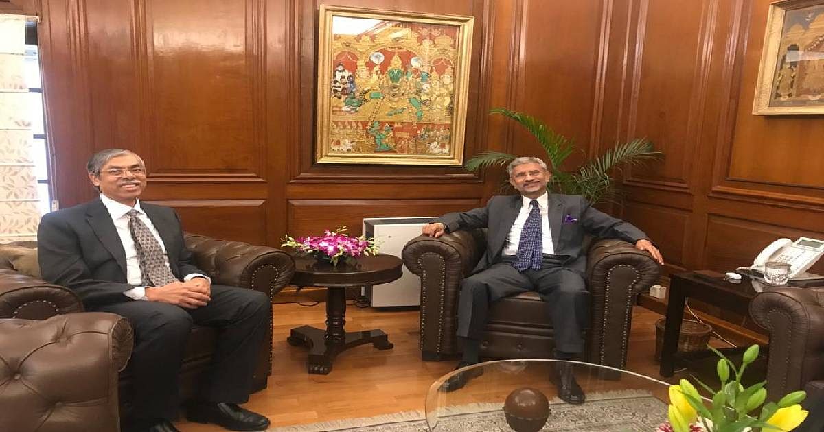Bangladesh high commissioner to India Muhammad Imran on Friday met Indian external affairs minister S. Jaishankar at the latter`s office in New Delhi. Photo: UNB