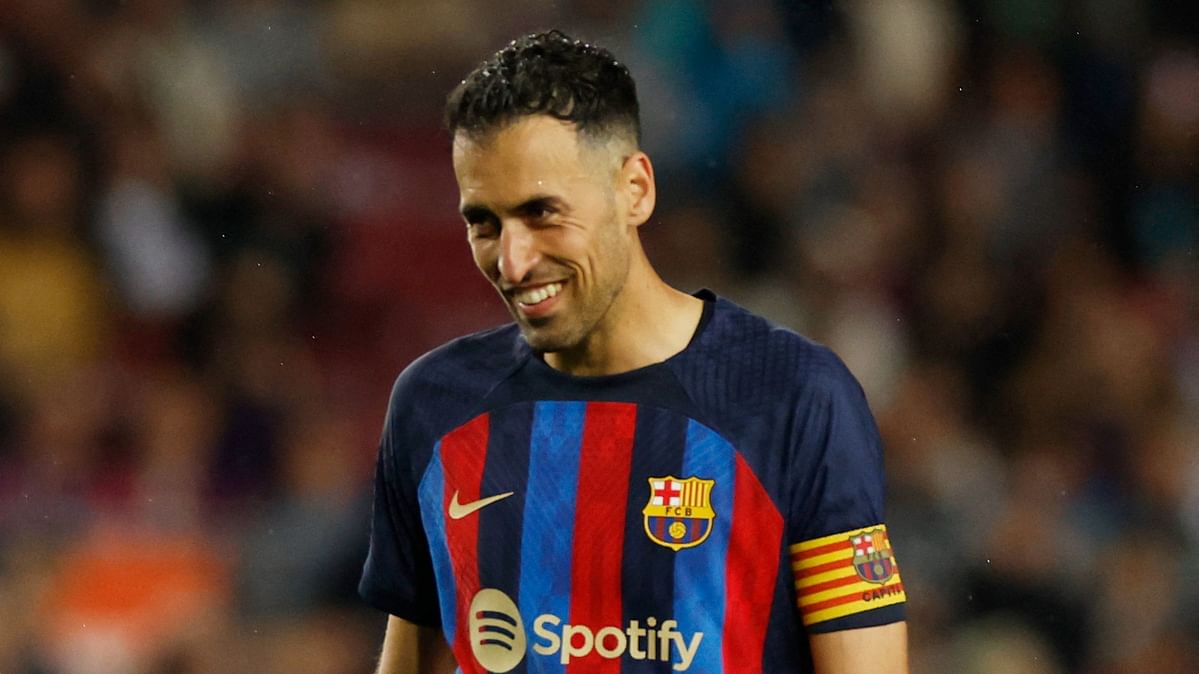 Ex-Barcelona star Xavi's last match ends in defeat for Al Sadd - Sports -  Business Recorder