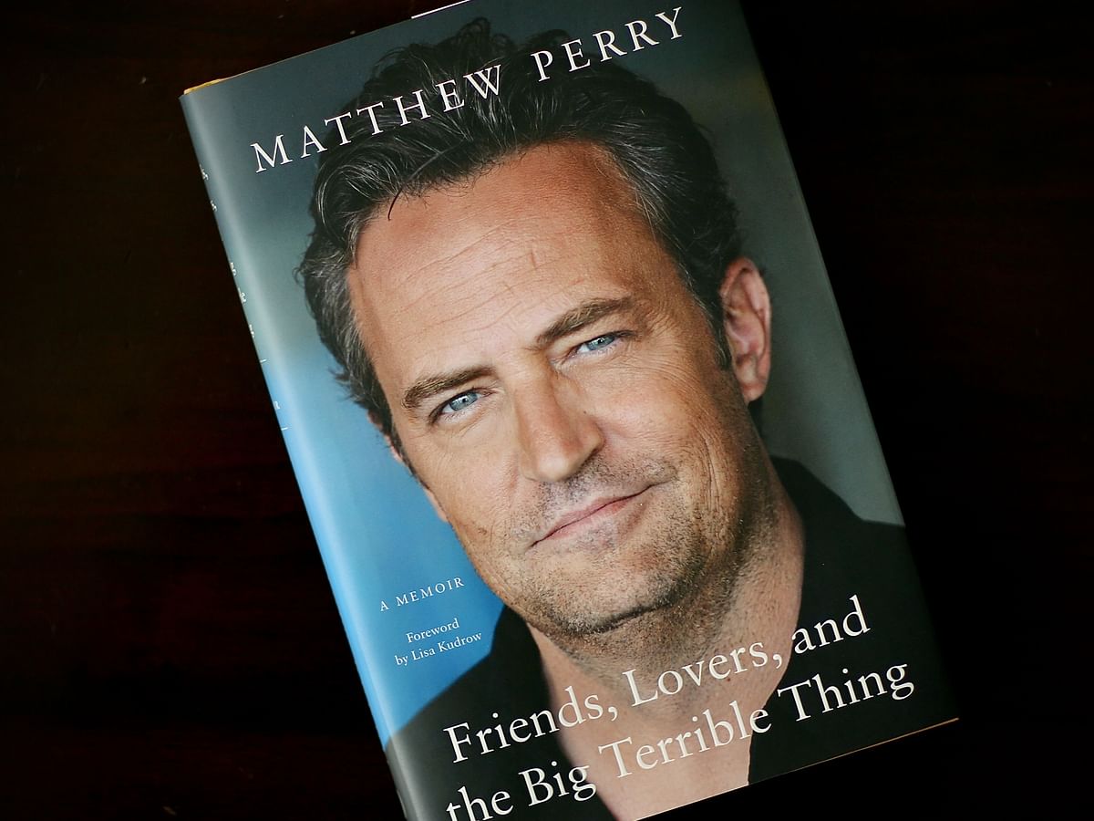 Matthew Perry describes his battle with addiction in his new memoir